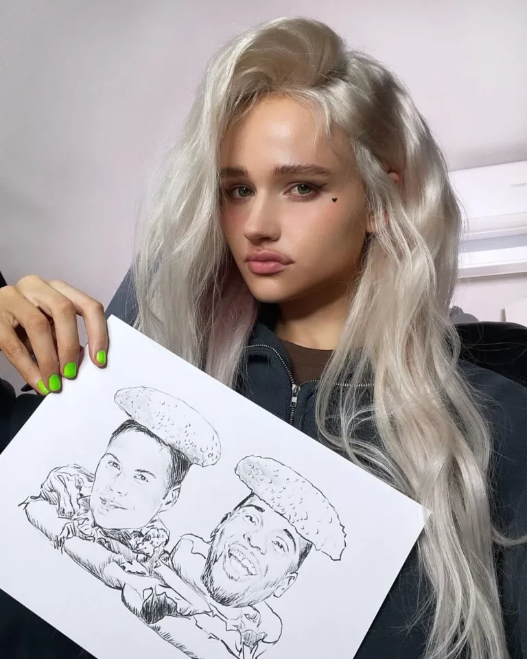 Julia Gisella (YouTuber) Biography, Age, Height, Net Worth