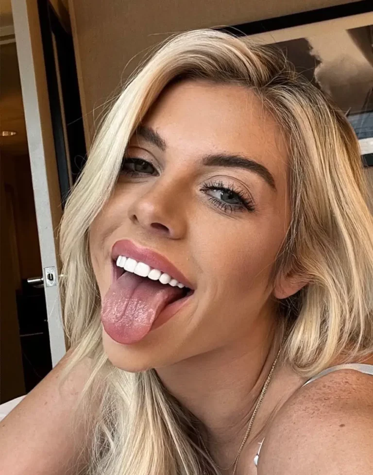 Allie Nicole Biography, Age, Family, Images, Net Worth