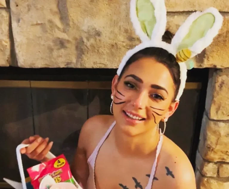 Jaye Summers Biography, Age, Images, Height, Figure, Net Worth