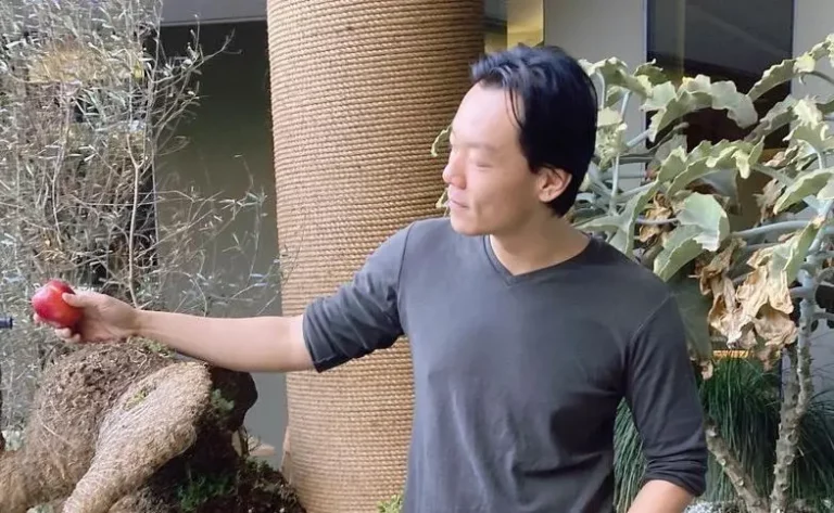 Aidan Park Biography, Age, Height, Figure, Net Worth