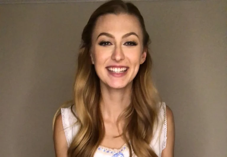 Alexa Grace Biography, Age, Images, Height, Figure, Net Worth