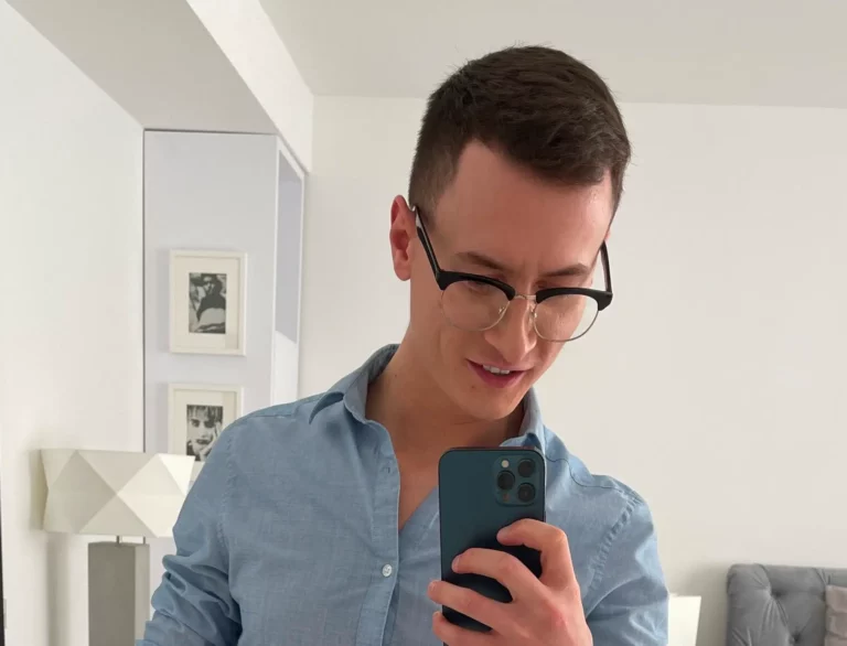 Charlie Dean Biography, Age, Height, Figure, Net Worth