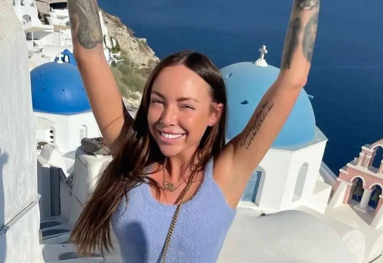 Elle Howard Biography, Age, Height, Net Worth