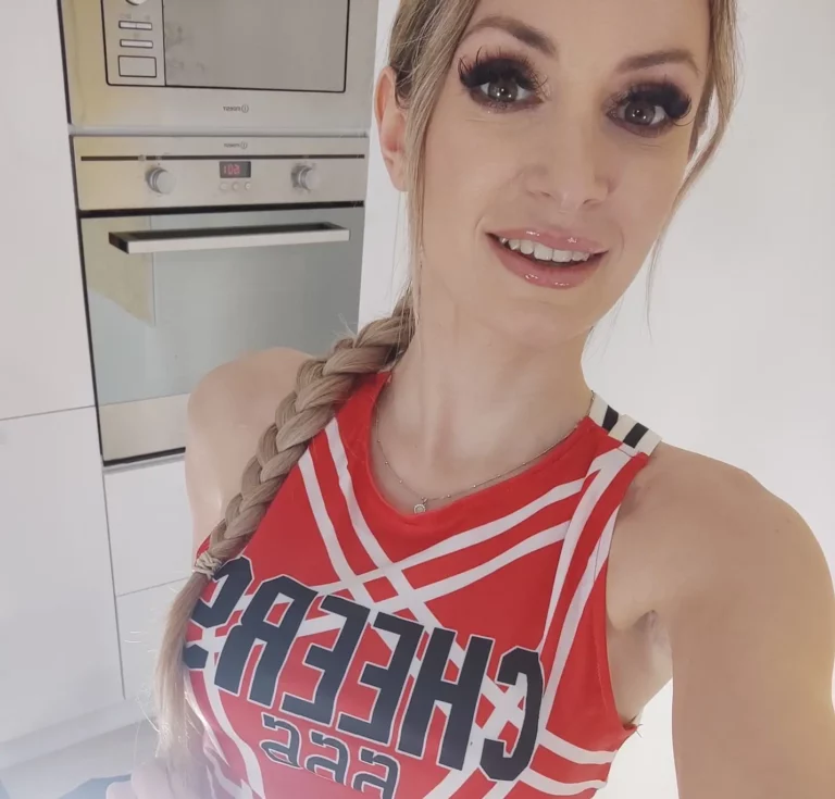 Micky Muffin (Model) Biography, Age, Height, Net Worth