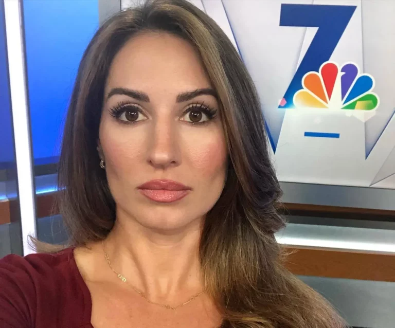 Sheena Parveen Biography, Age, Height, Figure, Net Worth