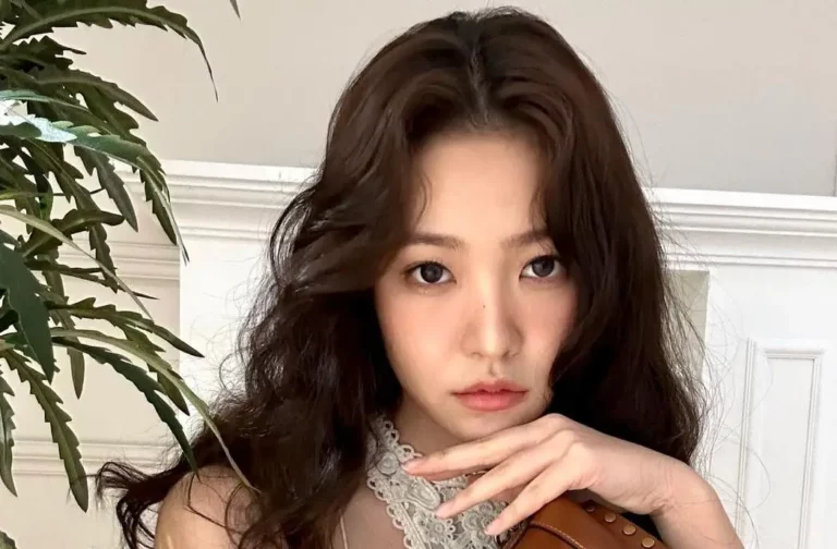 Yeri (Kim Ye-rim) Biography, Age, Height, Figure, Net Worth