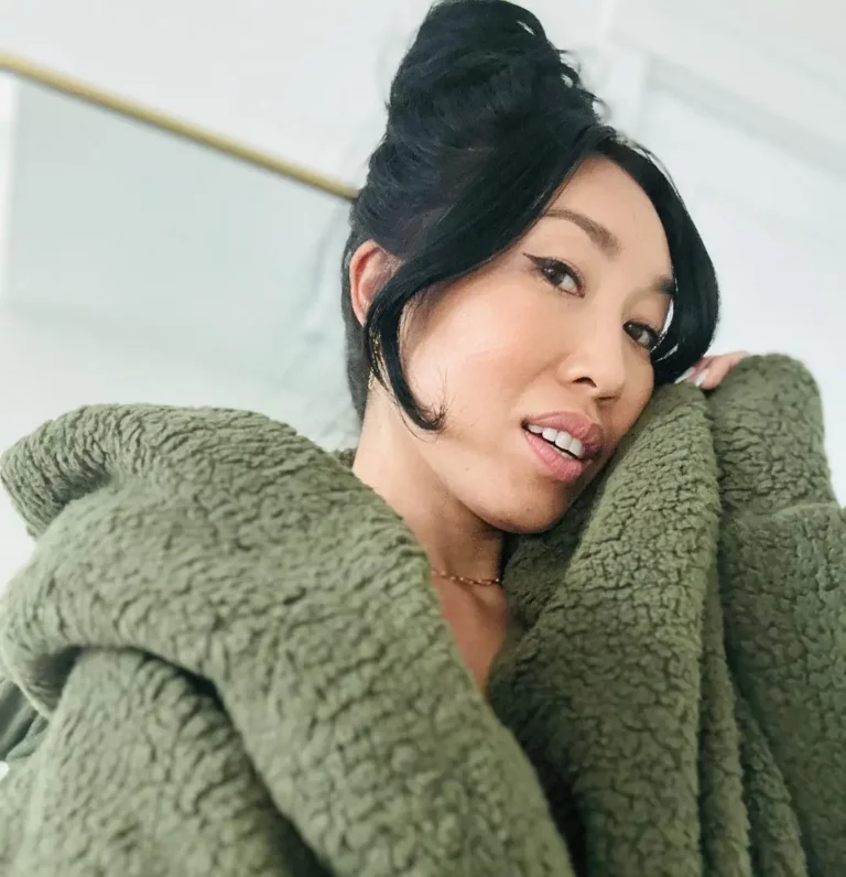 Cassey Ho Biography, Age, Height, Figure, Net Worth