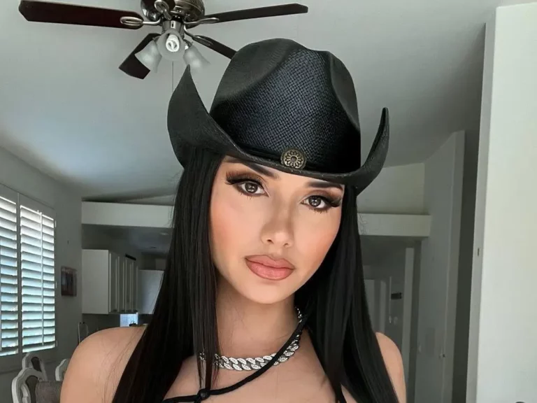 Anissa Godina Biography, Age, Height, Figure, Net Worth