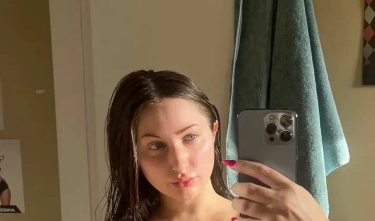 Bella Blu Biography, Age, Height, Figure, Net Worth