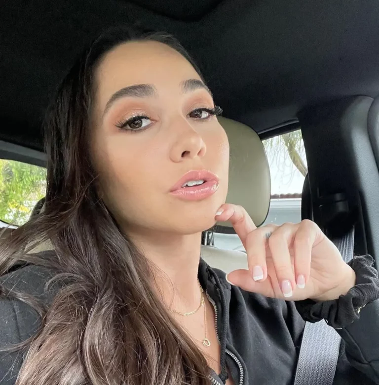 Karlee Grey Biography, Age, Images, Height, Net Worth