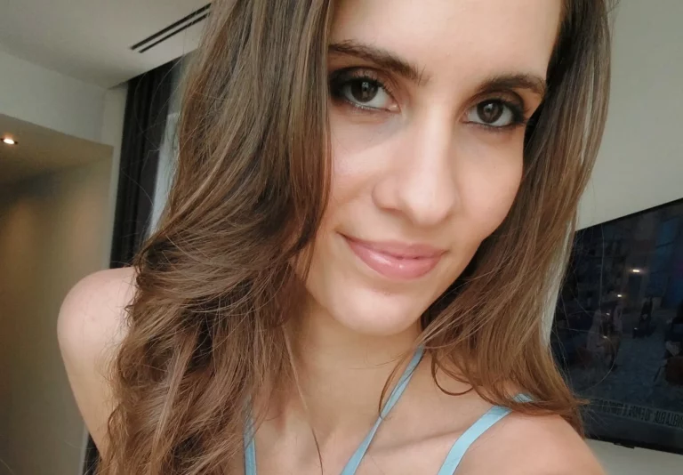 Lili Charmelle Biography, Age, Family, Images, Net Worth