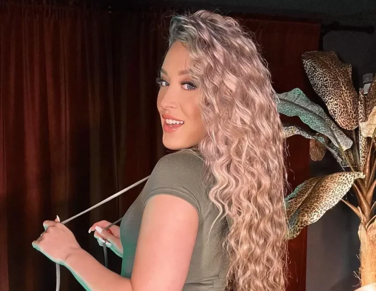 Samantha Gangewere Biography, Age, Height, Figure, Net Worth