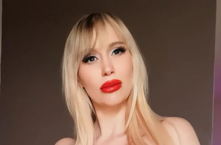 Sandra Star Biography, Age, Height, Figure, Net Worth