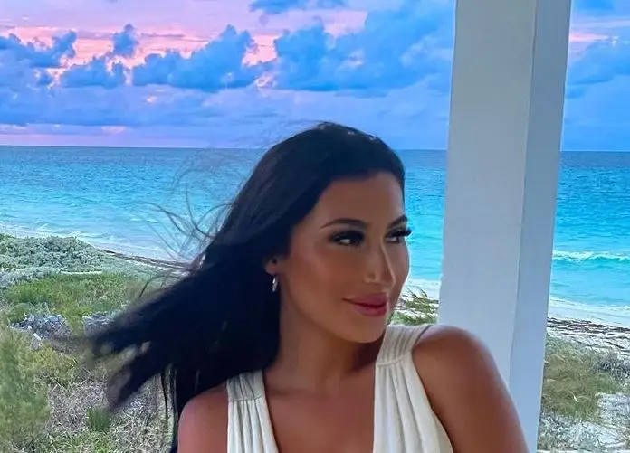 Brooke Mangi Biography, Age, Height, Figure, Net Worth