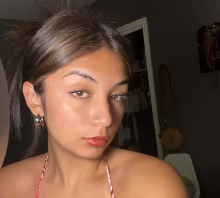 Emily Villegas Biography, Age, Family, Images, Net Worth