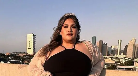 Nancy Gonzalez Biography, Age, Height, Figure, Net Worth