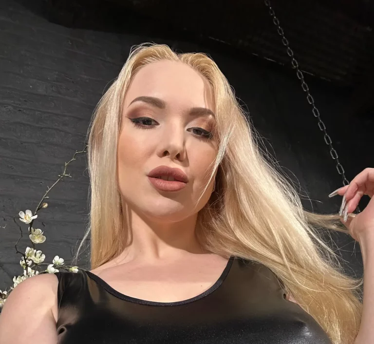 Vera Jarw Biography, Age, Height, Figure, Net Worth