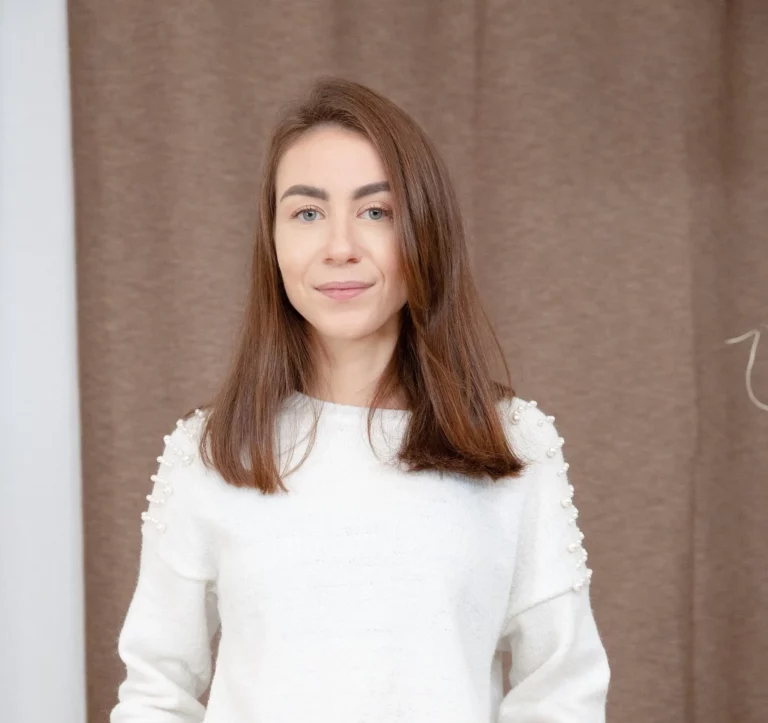 Vivian Grace Biography, Age, Family, Images, Net Worth