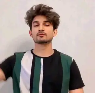 Donim Ayaan Biography, Age, Height, Figure, Net Worth