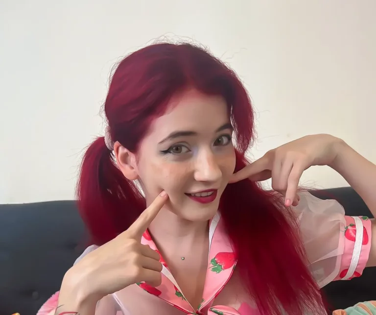 Emma Fiore Biography, Age, Family, Images, Net Worth