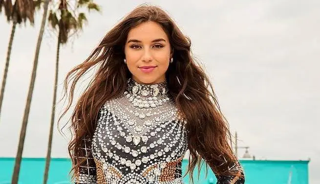 Enola Bedard Biography, Age, Height, Net Worth