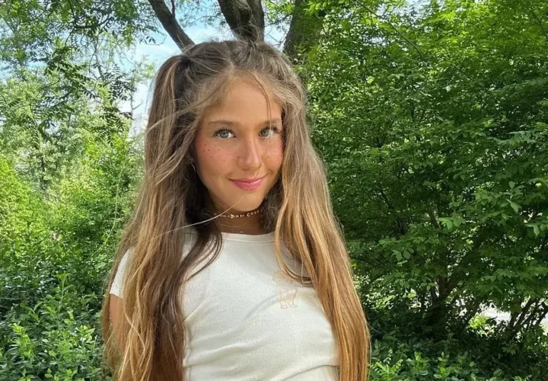 Genie Exum Biography, Age, Height, Figure, Net Worth