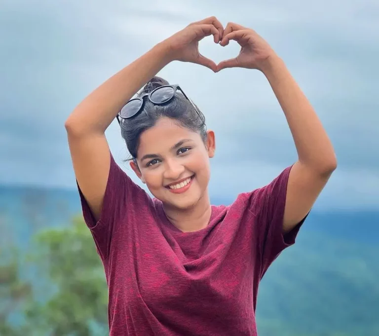 Sadia Ayman Biography, Age, Height, Figure, Net Worth