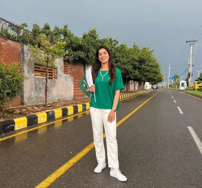 Aliya Riaz Biography, Age, Height, Figure, Net Worth