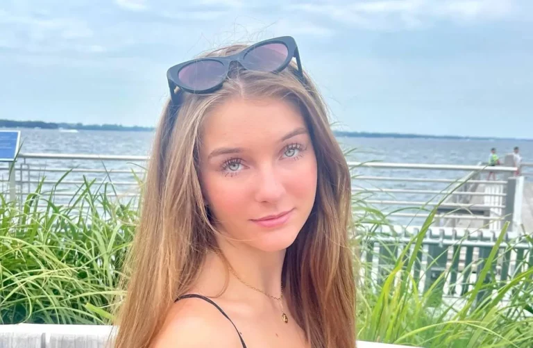 Amelia Adams Biography, Age, Height, Figure, Net Worth