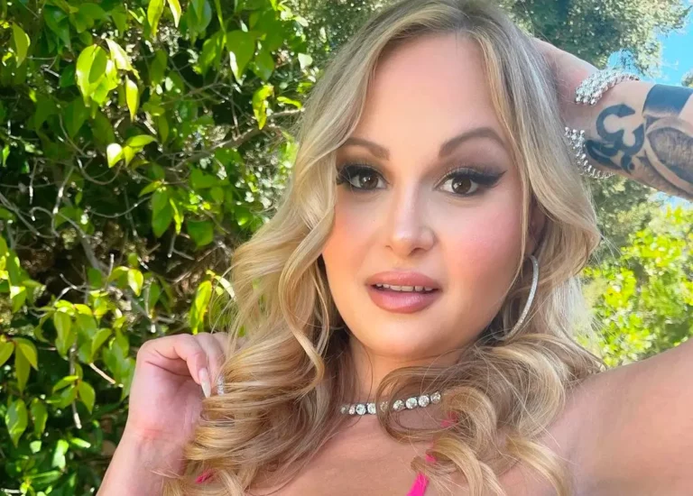 Katalina Kyle Biography, Age, Images, Height, Figure, Net Worth