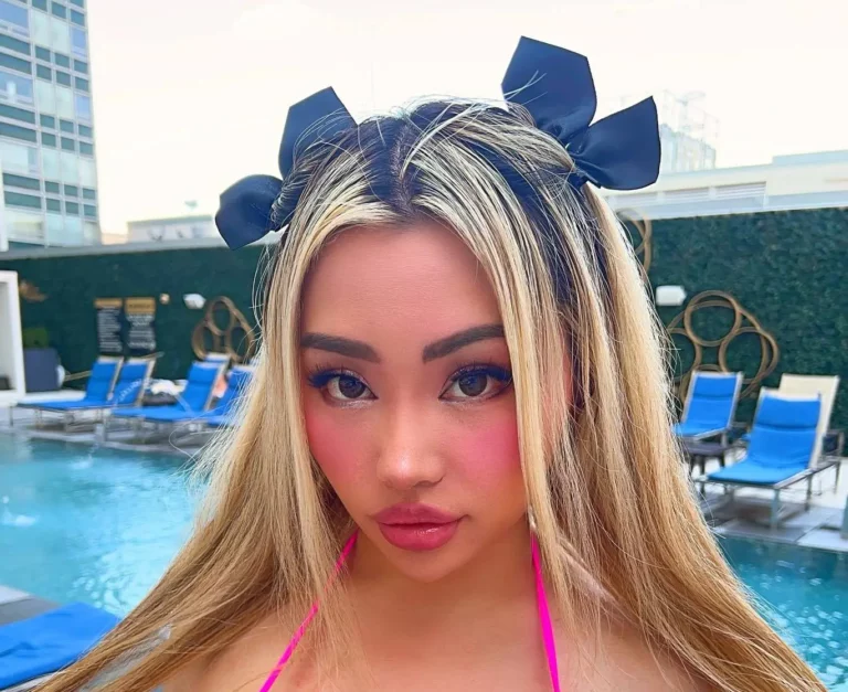 MEOWBARBIE Biography, Age, Height, Figure, Net Worth