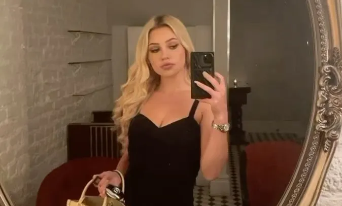 Willow Sias (Model) Biography, Age, Height, Figure, Net Worth