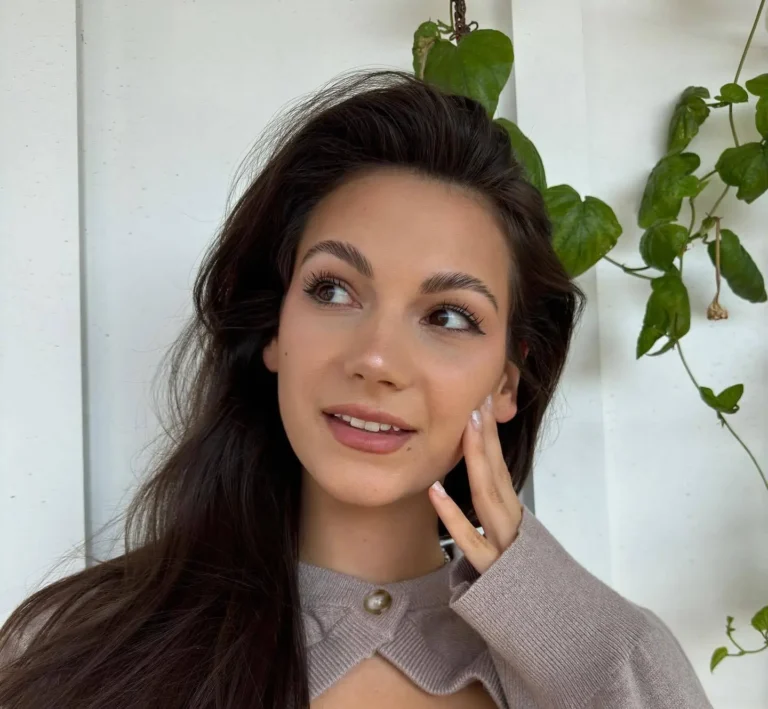 Alexia Rae Biography, Age, Images, Height, Net Worth