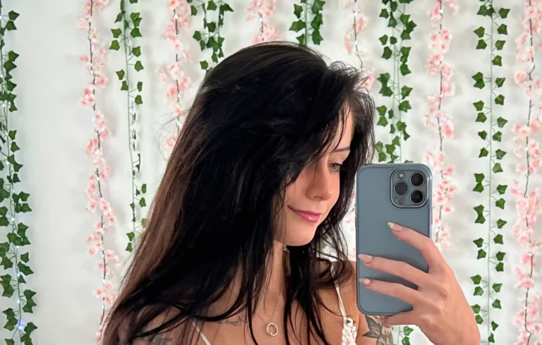 CATKITTY212 Biography, Age, Height, Figure, Net Worth