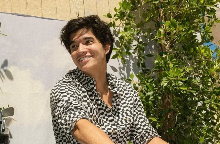 Alex Burriss Biography, Age, Family, Images, Net Worth