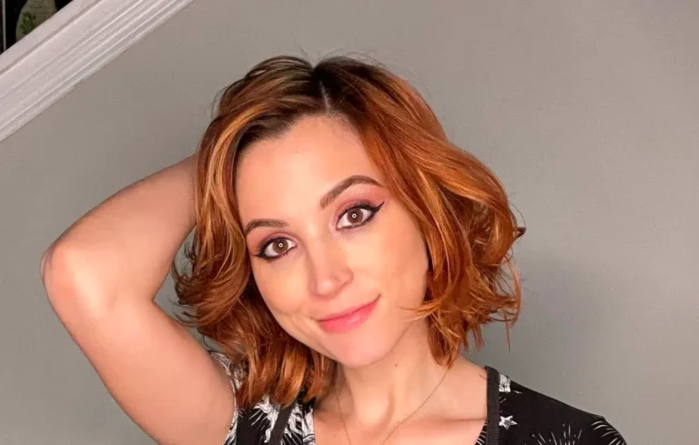 BECCA SCOTT Biography, Age, Height, Figure, Net Worth