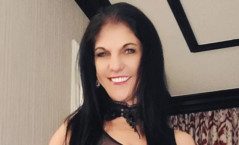 Coralyn Jewel Biography, Age, Height, Figure, Net Worth