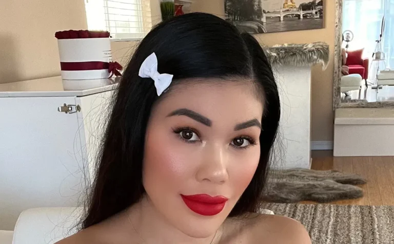 Eden Levine Biography, Age, Images, Height, Figure, Net Worth