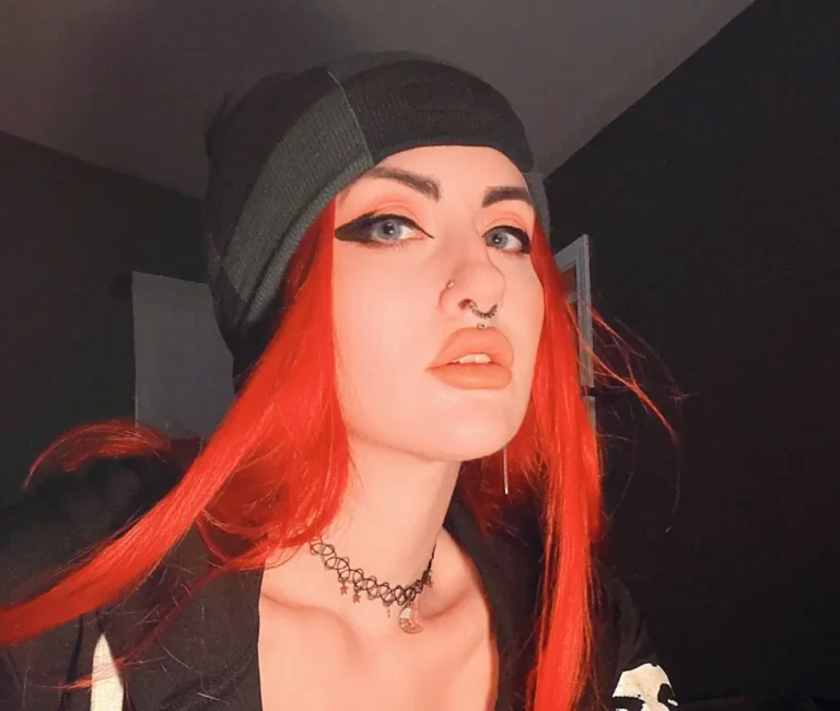 Hillary Nicole Pokket Biography, Age, Height, Figure, Net Worth