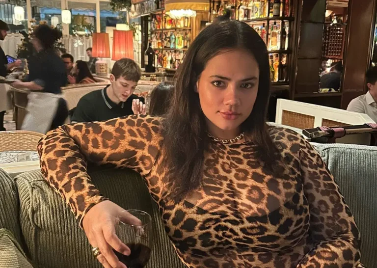 MAHALIA HANDLEY Biography, Age, Height, Figure, Net Worth