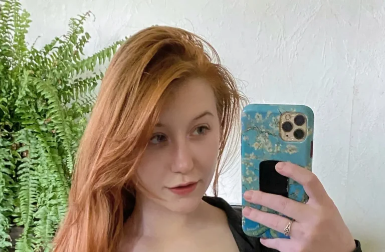 MattieDoll Biography, Age, Height, Figure, Net Worth