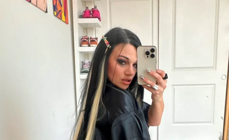 Mona Azar Biography, Age, Images, Height, Figure, Net Worth