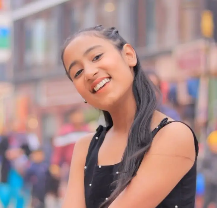 Neerja Tiwari Biography, Age, Family, Images, Net Worth