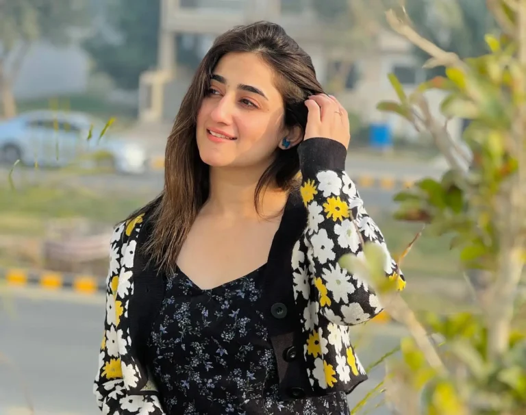 Nimra Mehra Biography, Age, Height, Figure, Net Worth