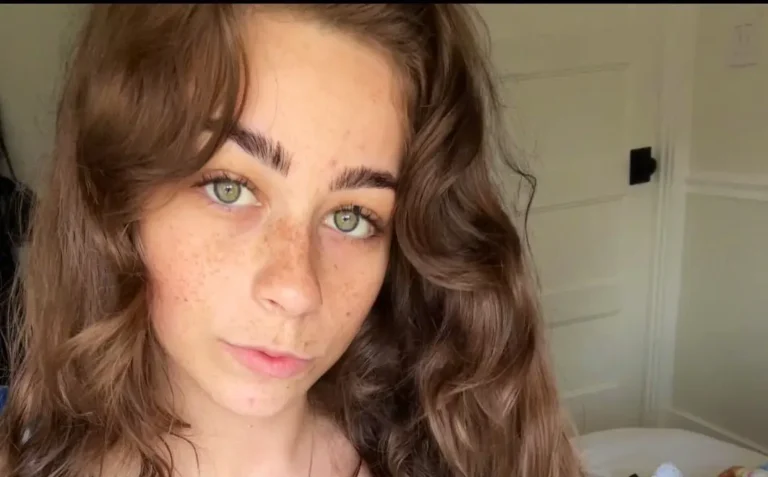 Renee Rose Biography, Age, Height, Figure, Net Worth