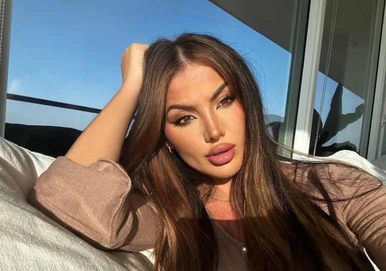 Riley Riviera Biography, Age, Height, Figure, Net worth