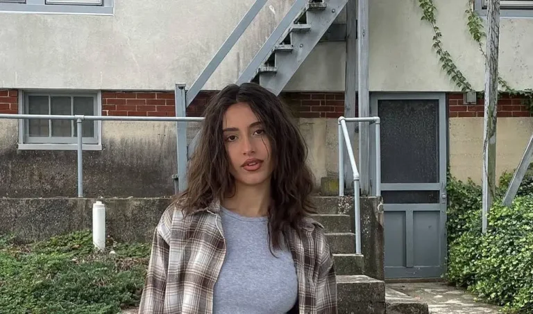 Sarah Mtimet Biography, Age, Height, Figure, Net Worth