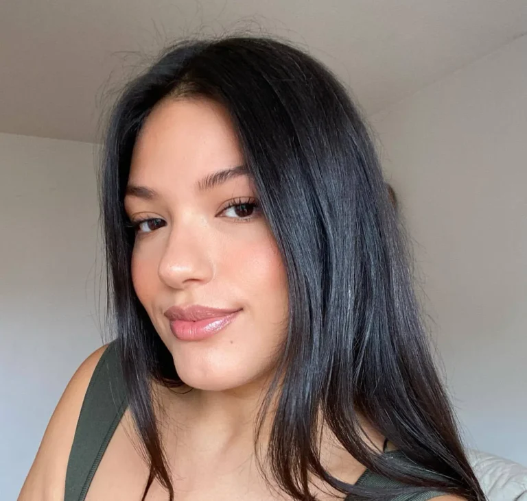 Venessa Romo Biography, Age, Height, Figure, Net Worth