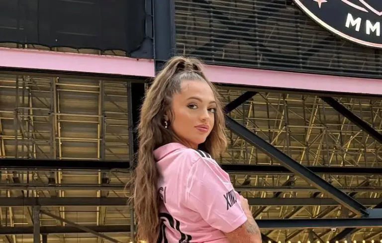 Woah Vicky Biography, Age, Height, Figure, Net Worth