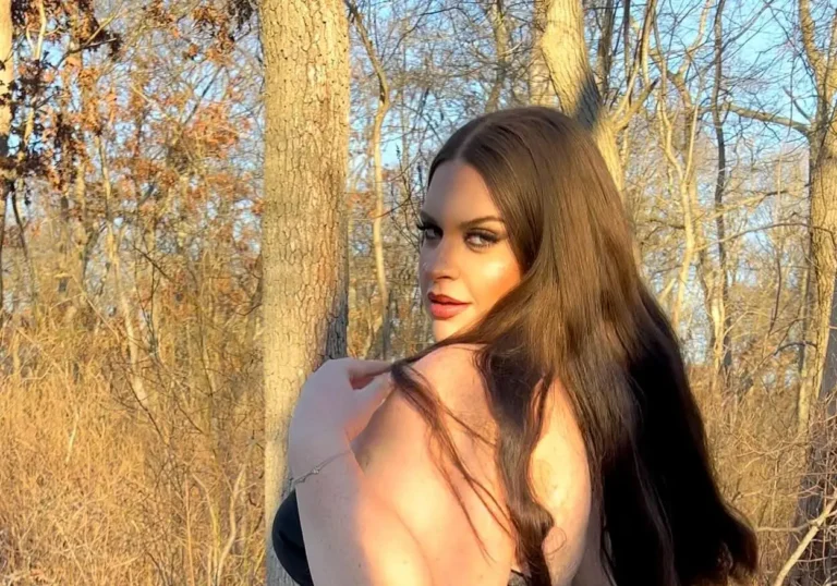 Amber Diaz Biography, Age, Family, Images, Net Worth